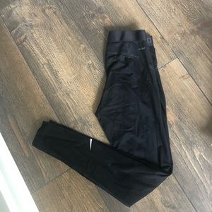 Nike pro full length leggings